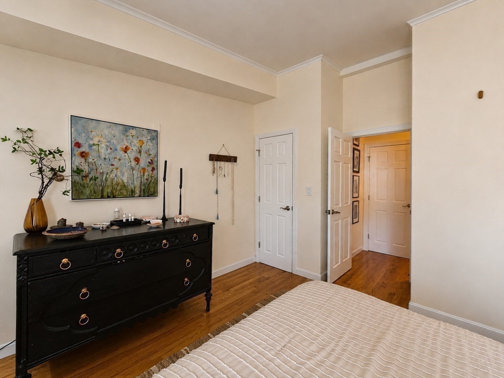 55 Broadlawn Park # 16b Property Photo 26