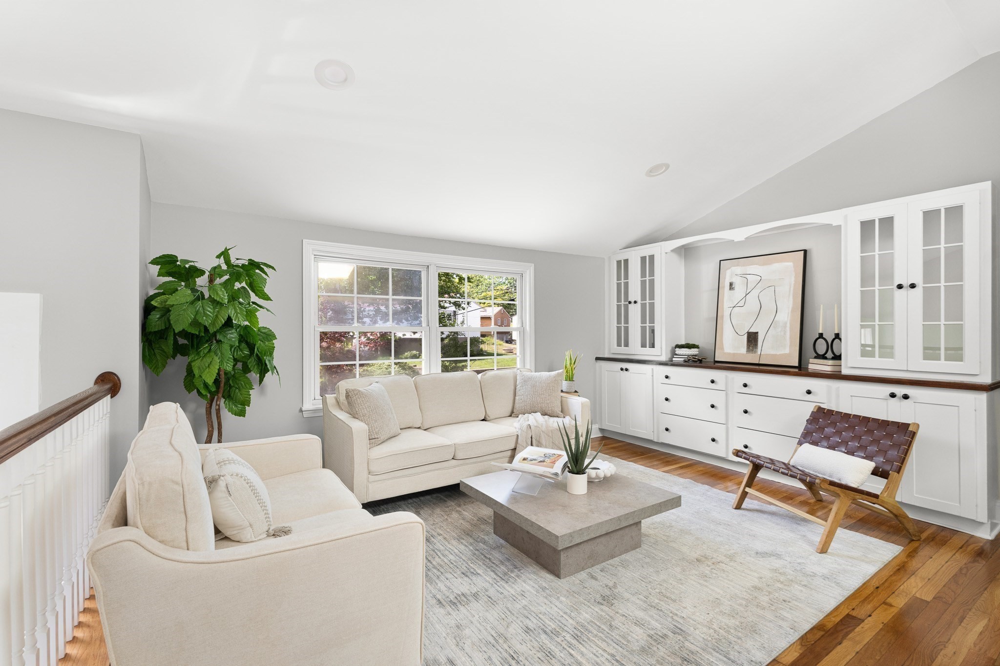 10 Kardon Rd Property Photo 2
