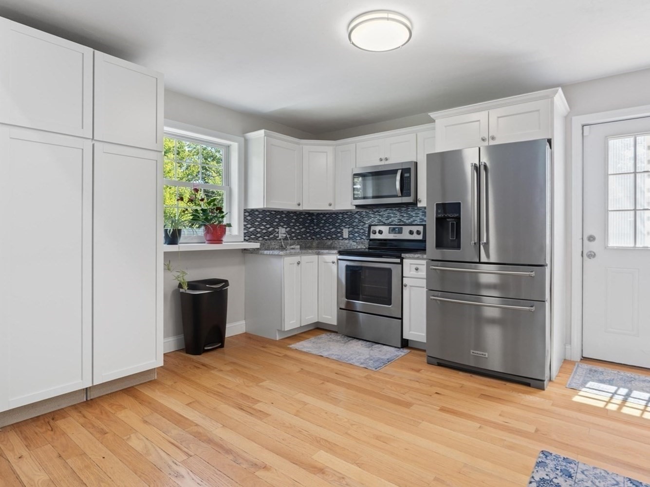 28 Stanley St Property Photo 5