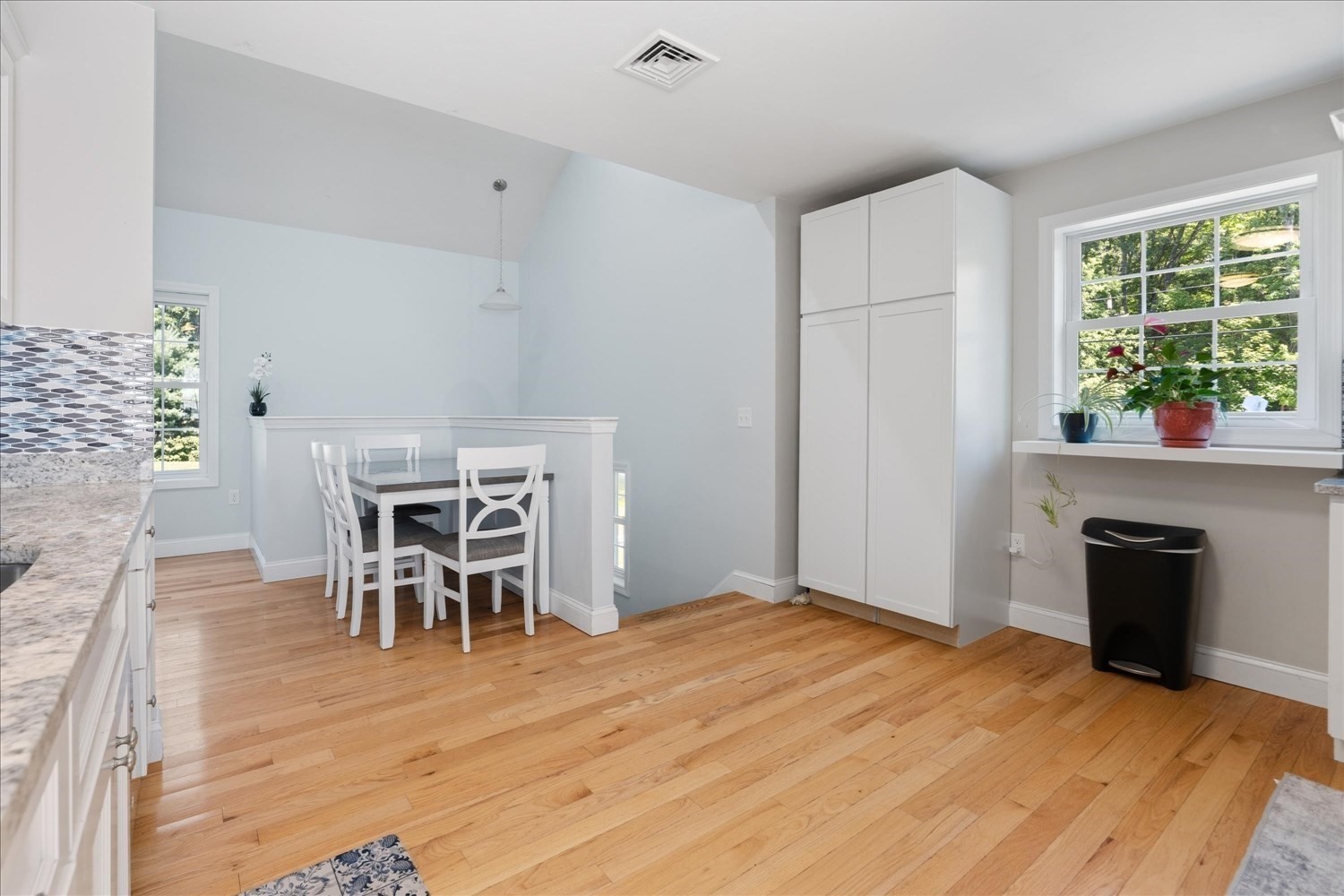 28 Stanley St Property Photo 6