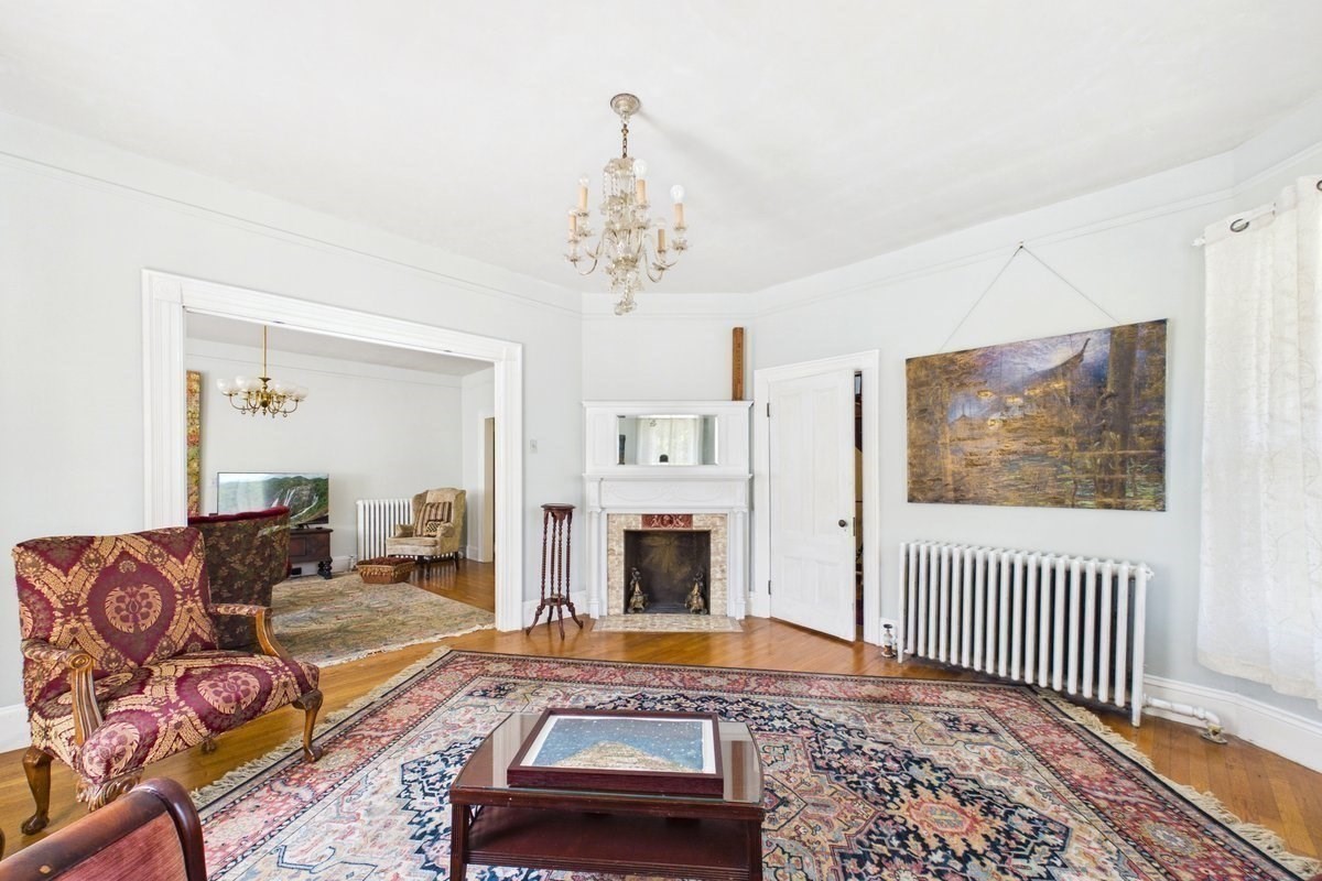 26 Woodlawn Street Property Photo 9