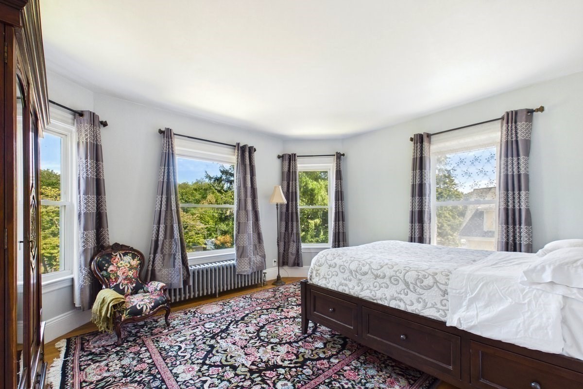 26 Woodlawn Street Property Photo 14