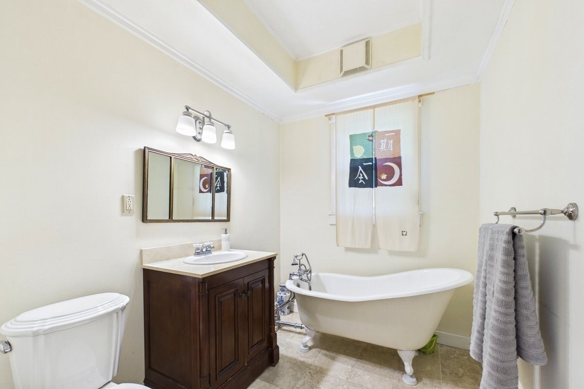 26 Woodlawn Street Property Photo 18