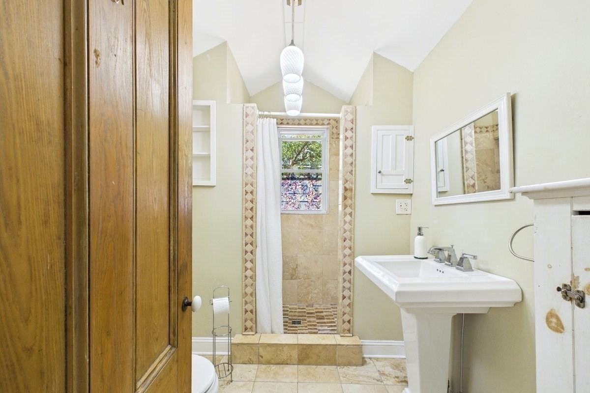 26 Woodlawn Street Property Photo 19