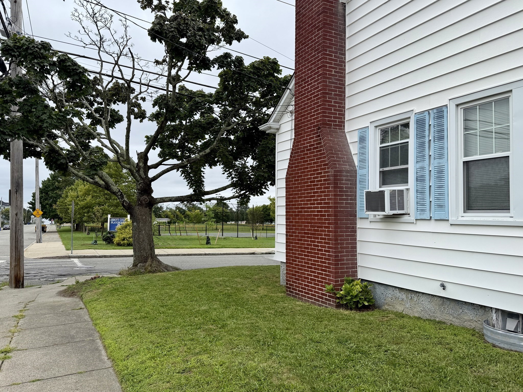 486 King Street Property Photo 4