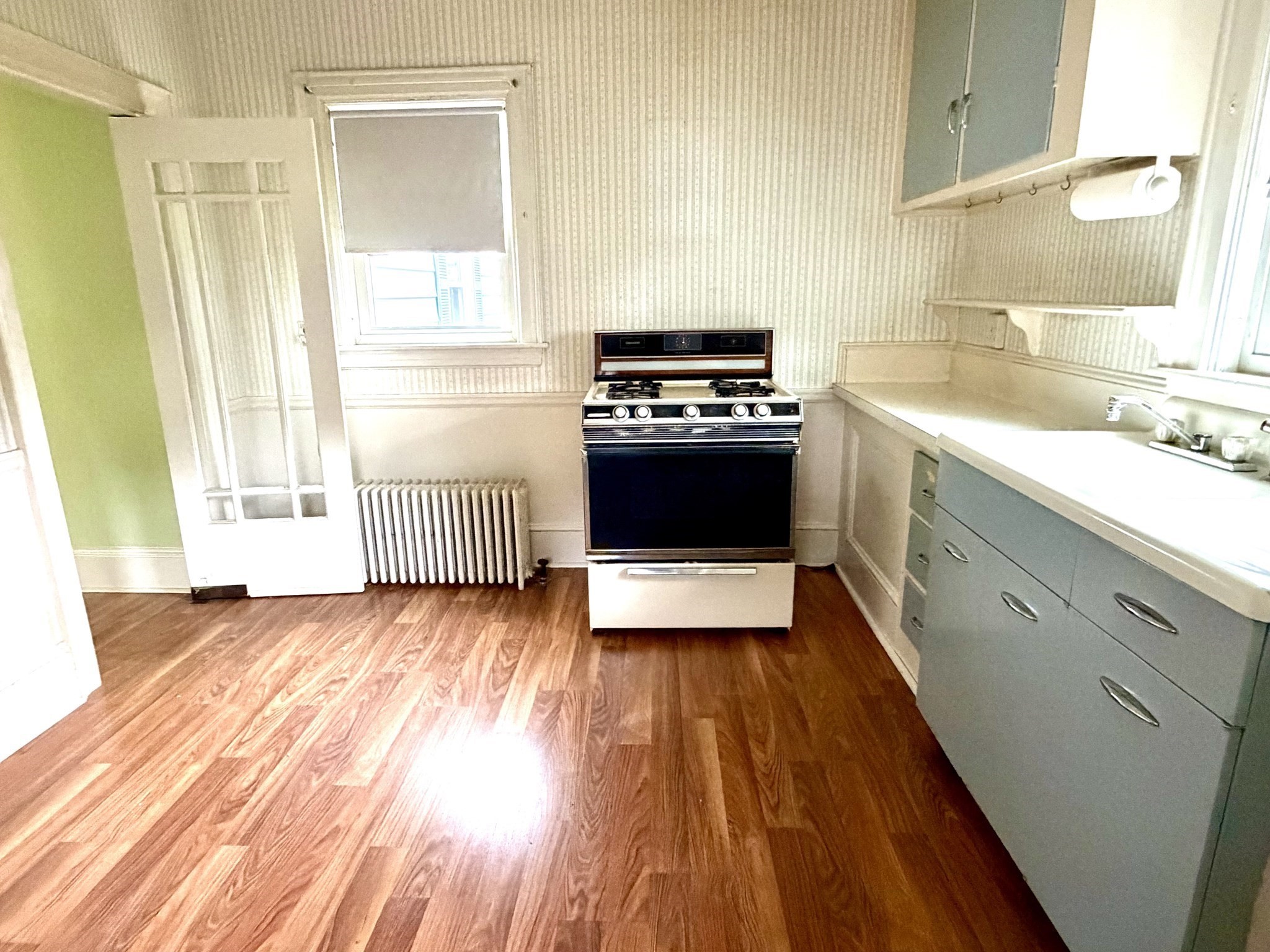 486 King Street Property Photo 9