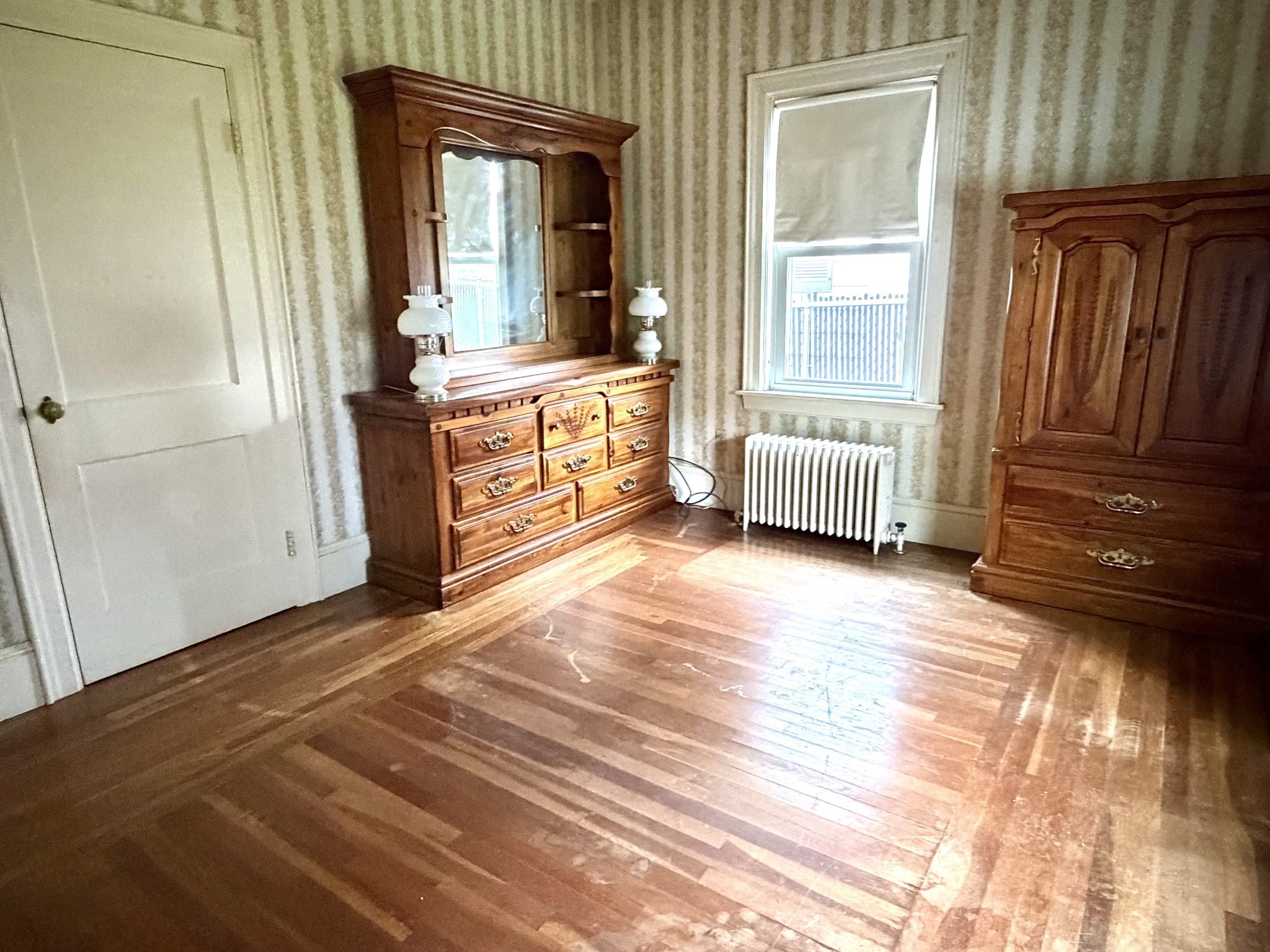 486 King Street Property Photo 14