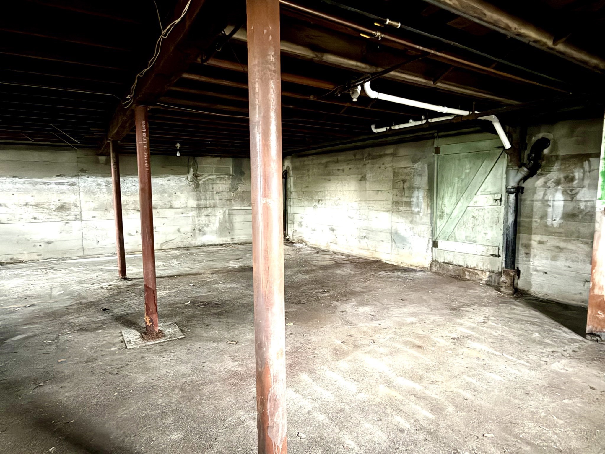 486 King Street Property Photo 23