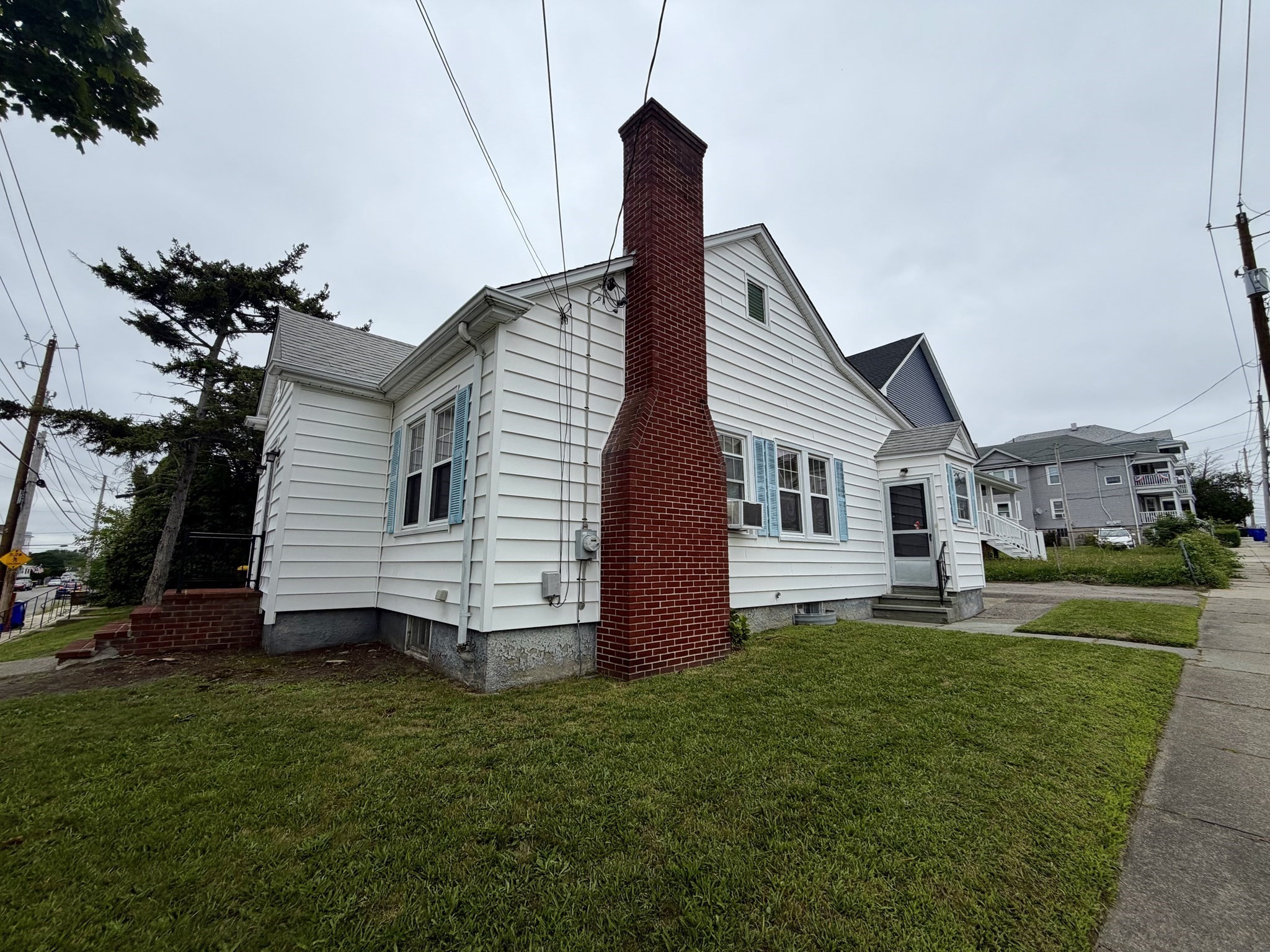 486 King Street Property Photo 28