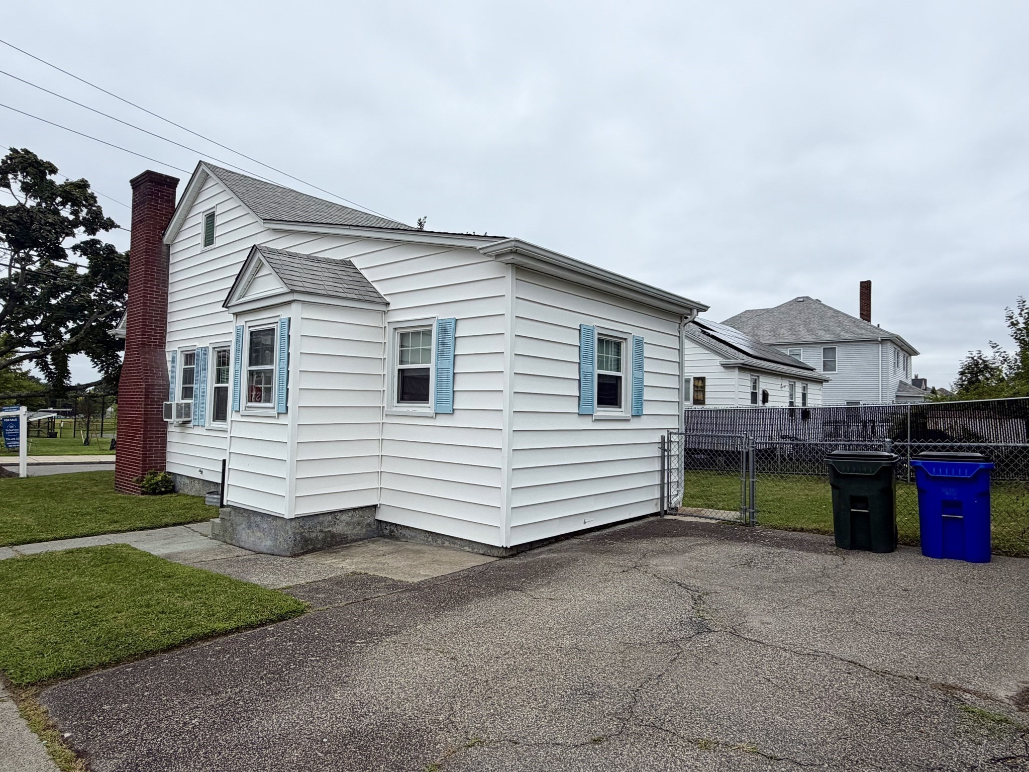486 King Street Property Photo 30