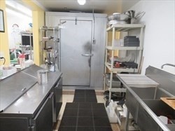 125 Weymouth Street Property Photo 25