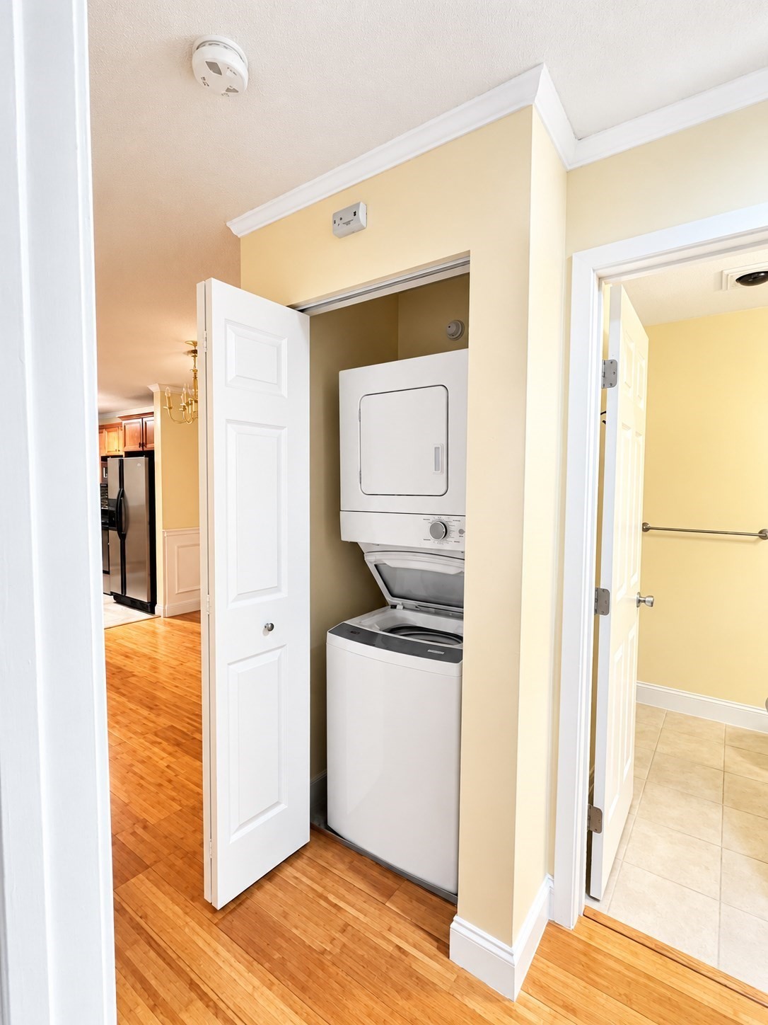 400 Brookside # F Property Photo 11