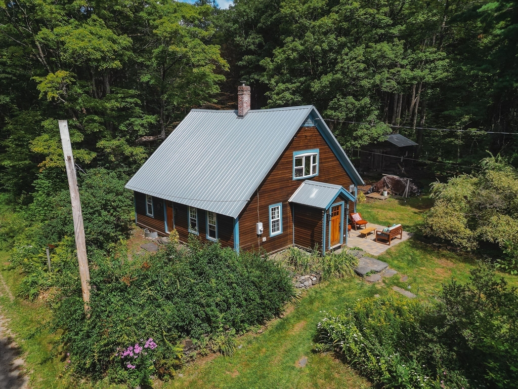 331 Ed Clark Rd
