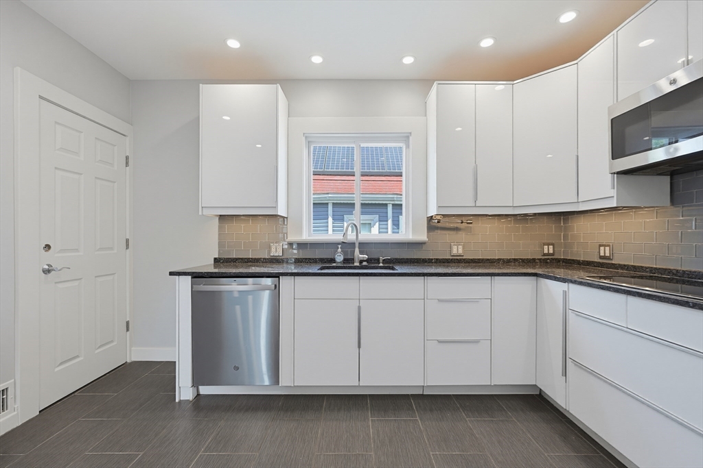 4-6 Edith St. Property Photo 14