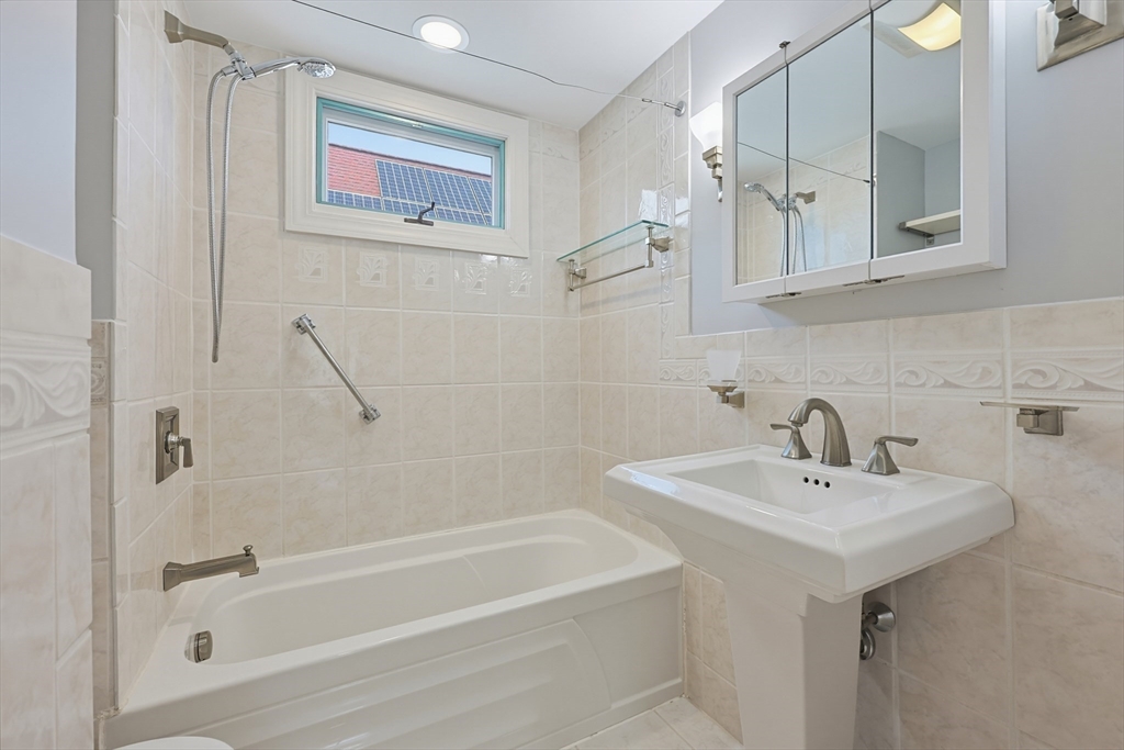 4-6 Edith St. Property Photo 35