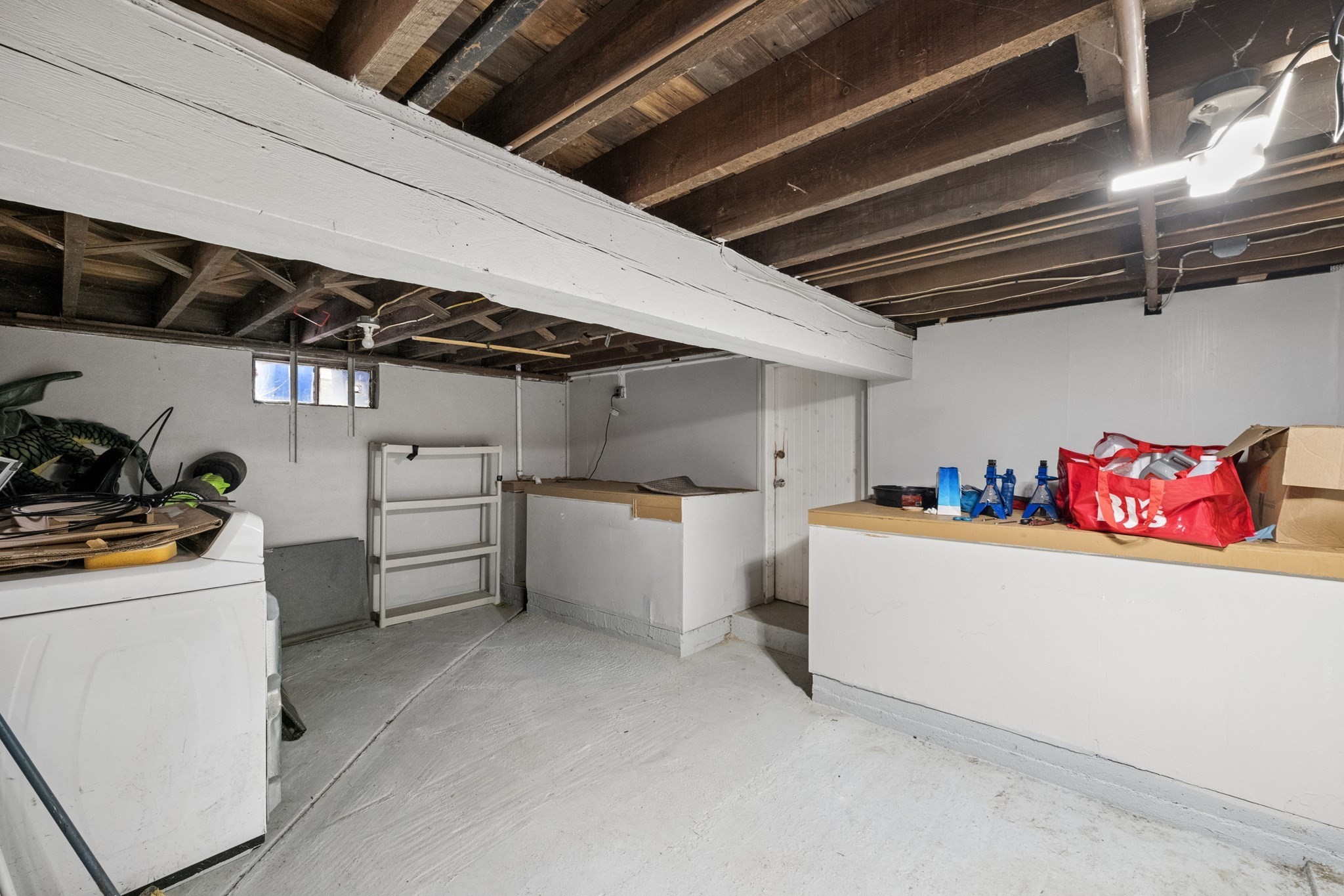 190 Raymond St Property Photo 40
