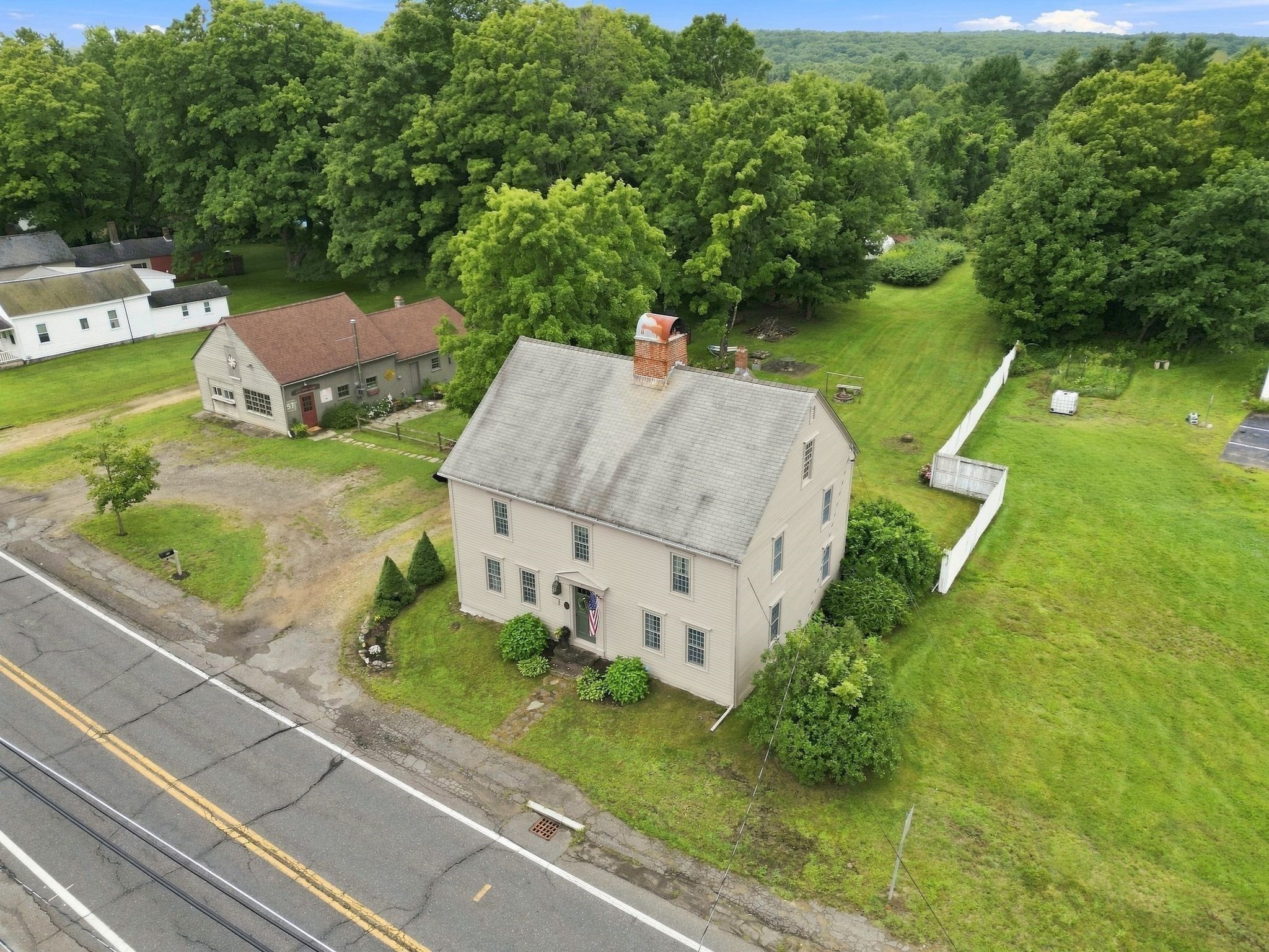 17 Main Street Property Photo 3