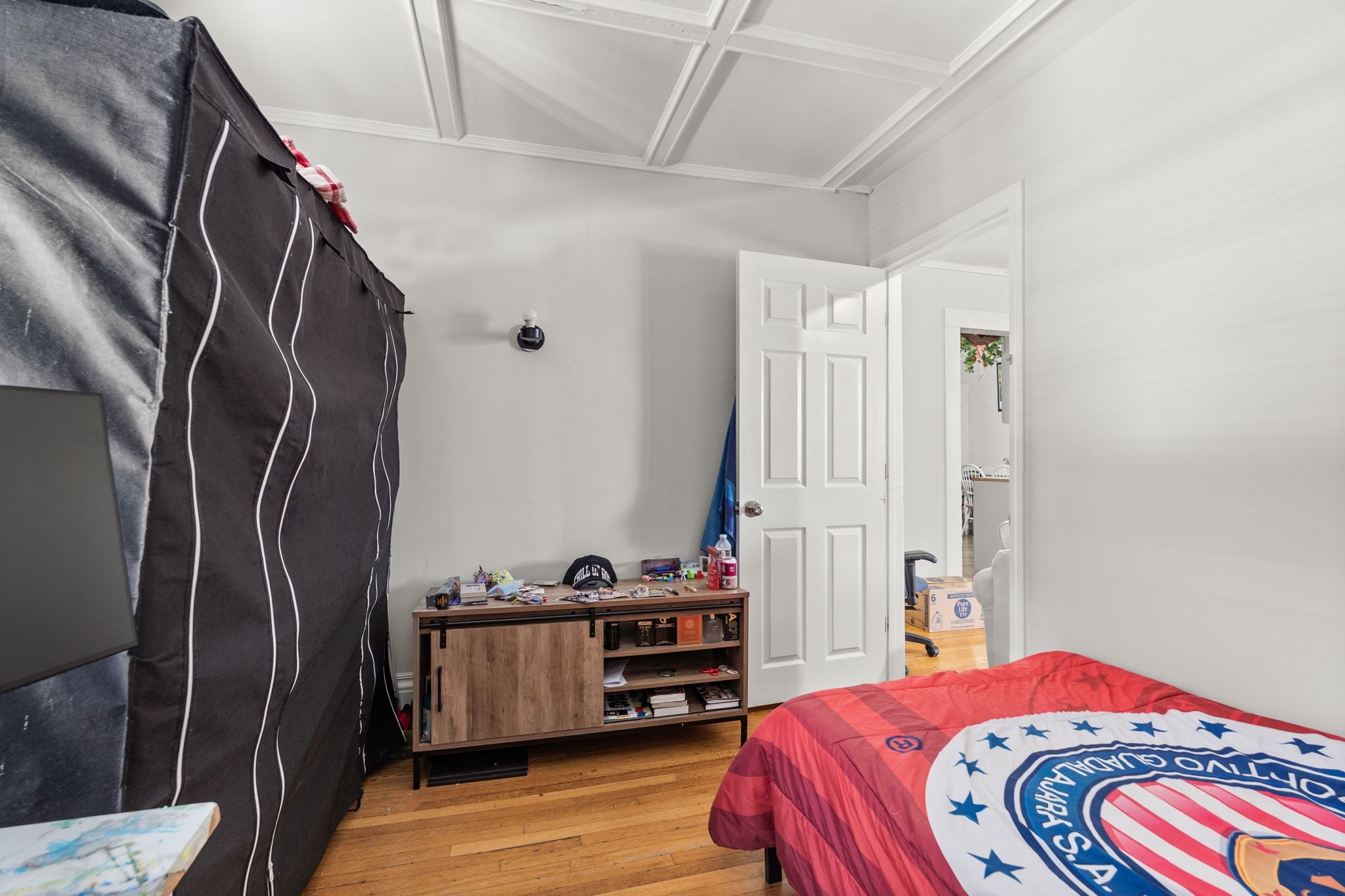 186 Washington Street Property Photo 19