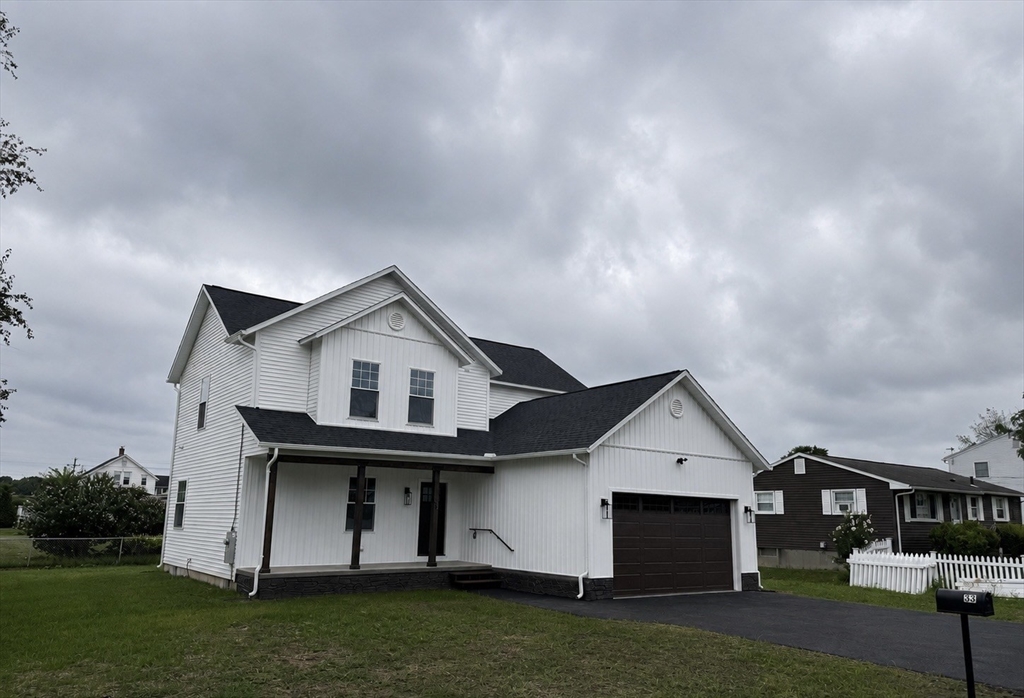 33 Polaski Ave Property Photo 2