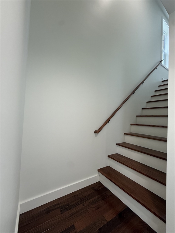 33 Polaski Ave Property Photo 9