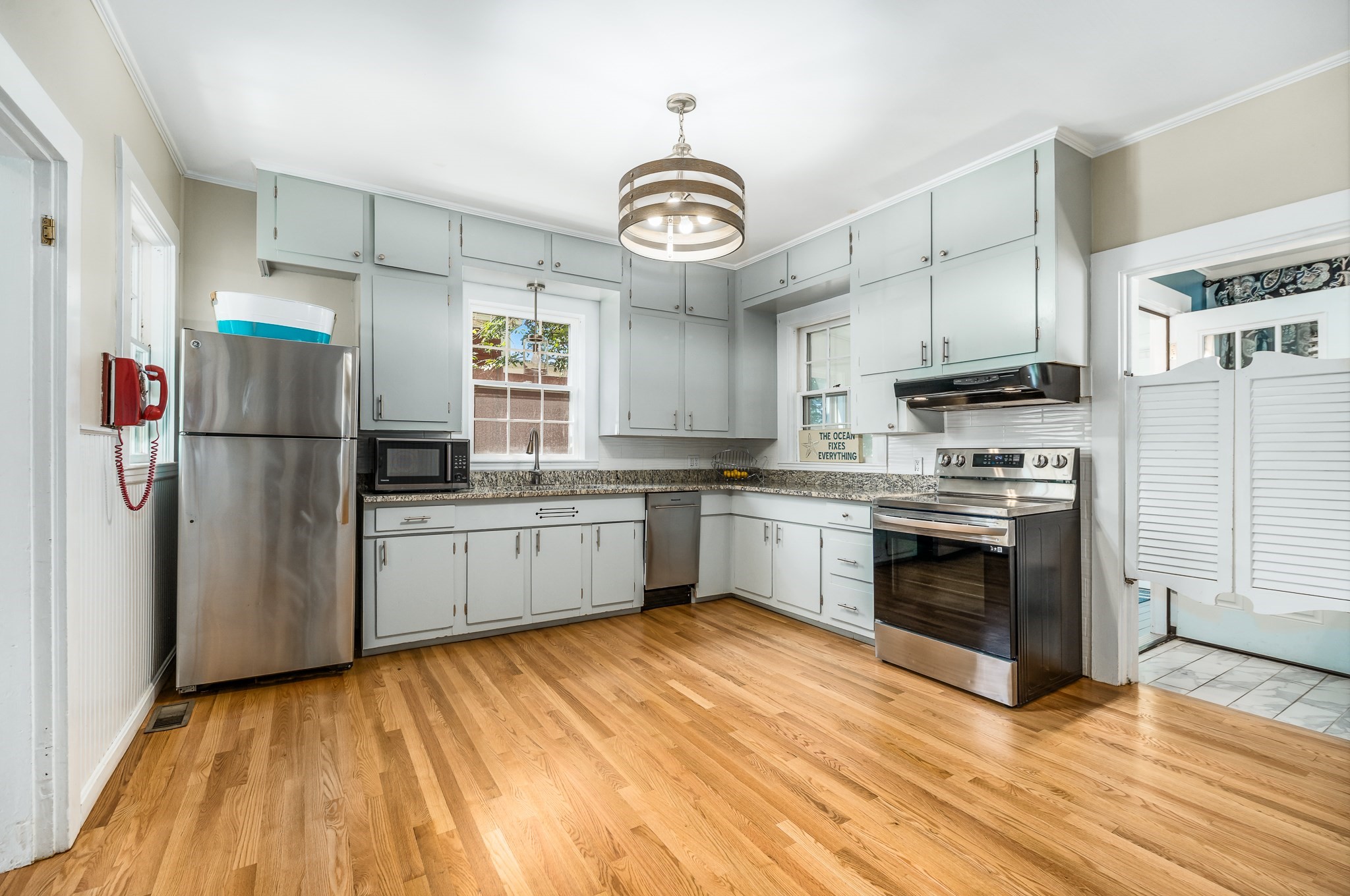 40 Broadway Property Photo 5