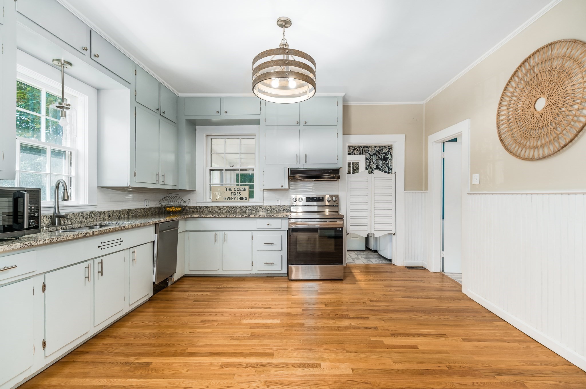 40 Broadway Property Photo 7