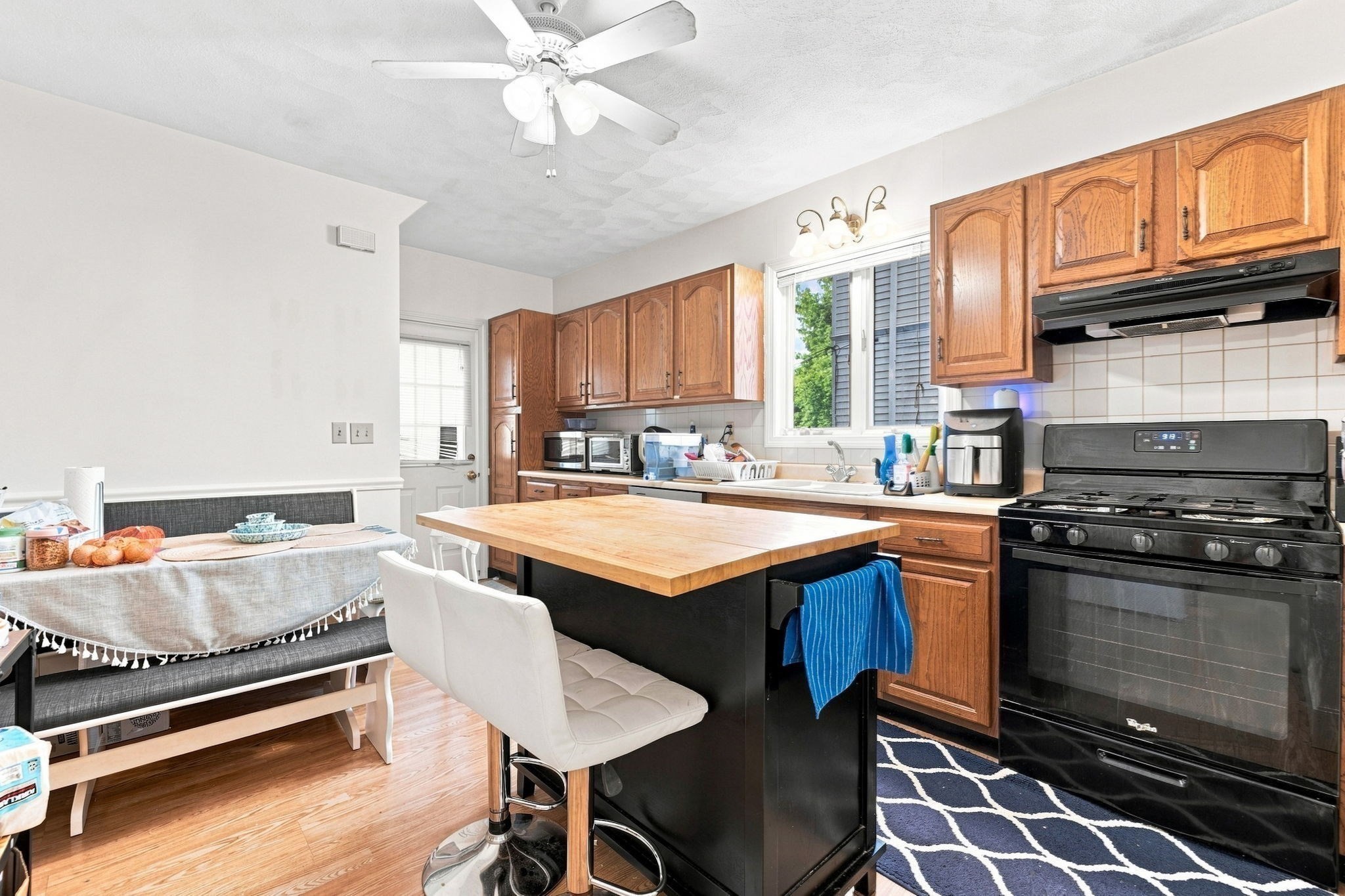 23 Burnham St Property Photo 10