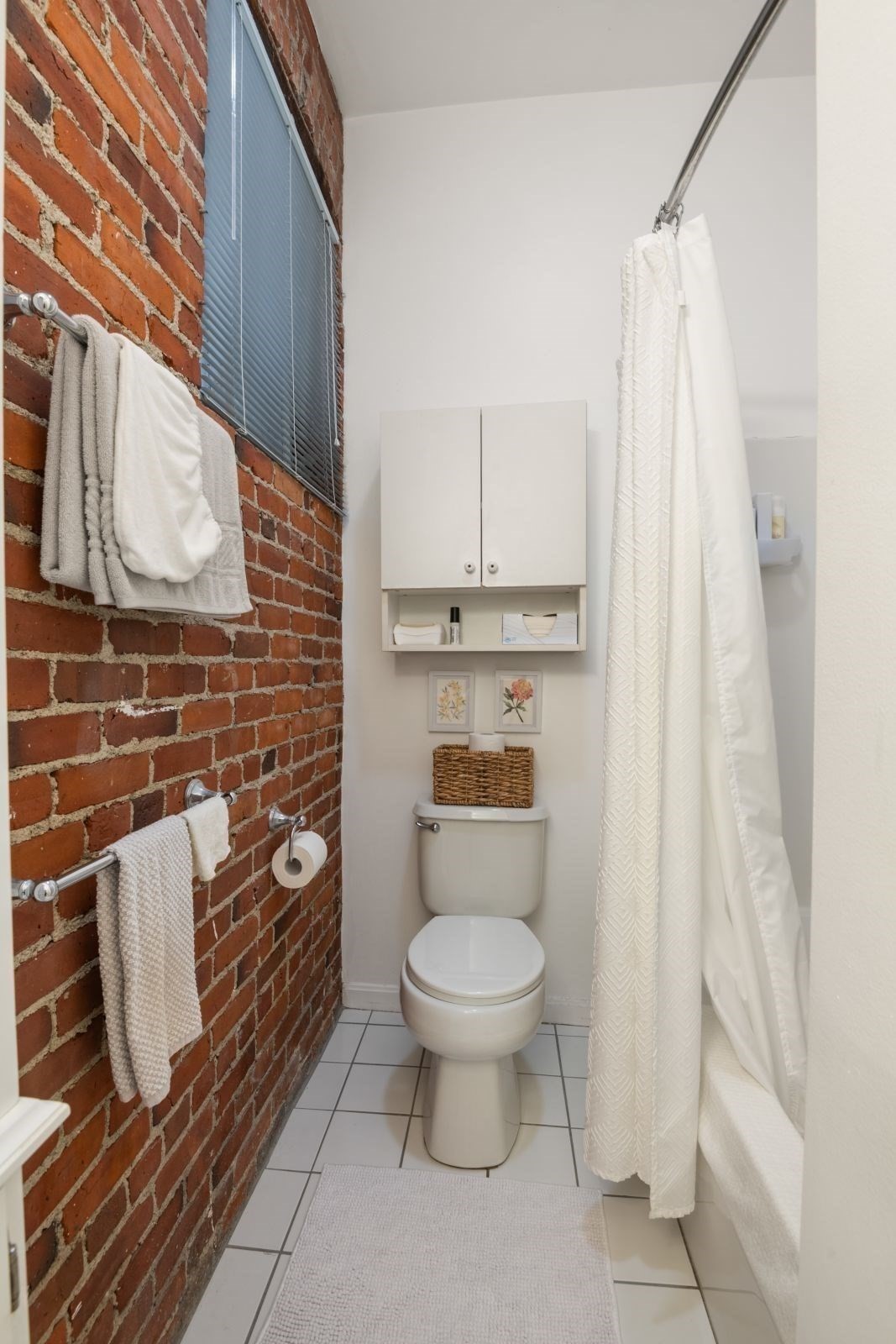 60 Marshal St # 4 Property Photo 12