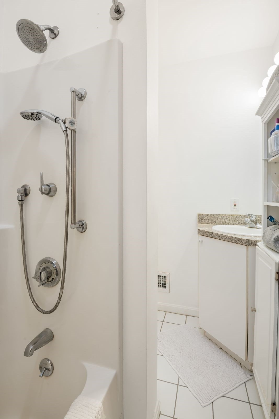 60 Marshal St # 4 Property Photo 13