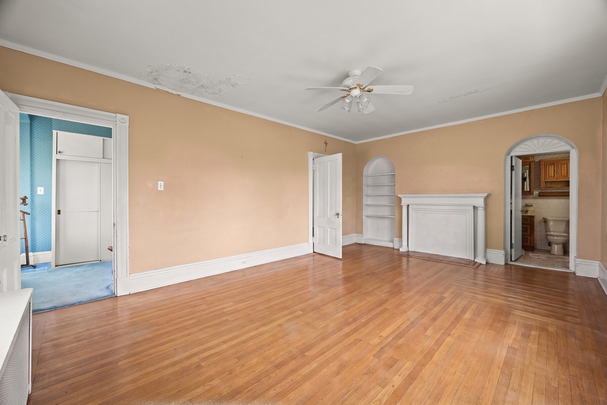 236 Winthrop St Property Photo 10