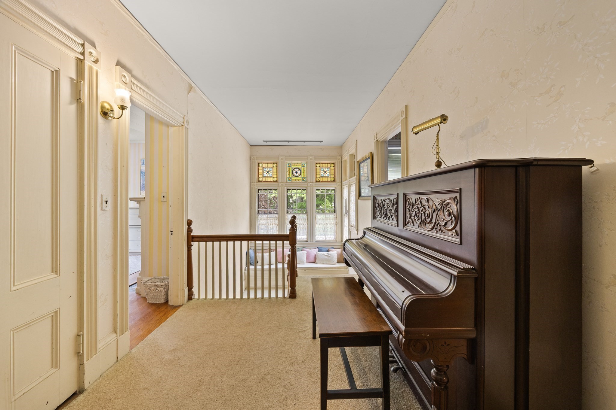 236 Winthrop St Property Photo 18