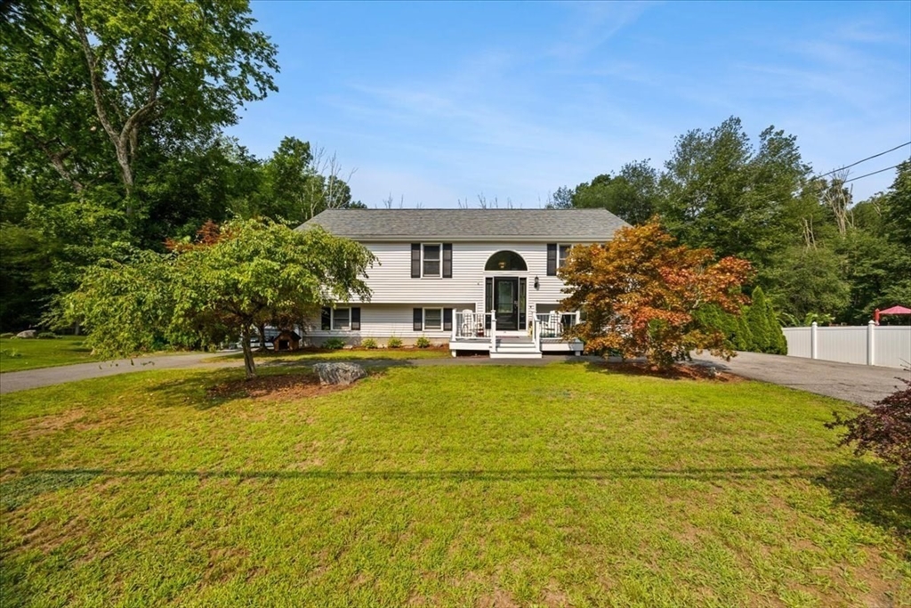 635 Dighton Ave Property Photo 1