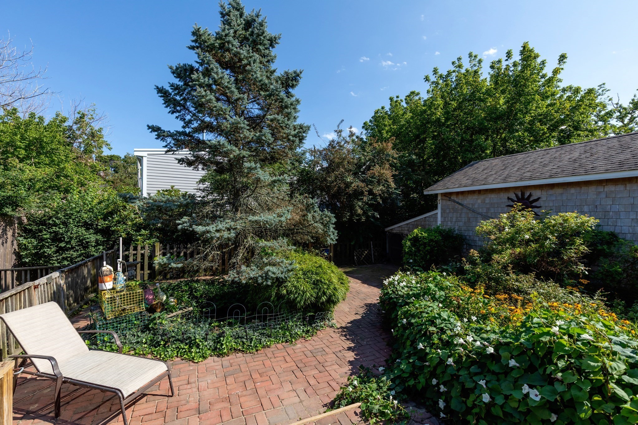 10 Franklin St Property Photo 8