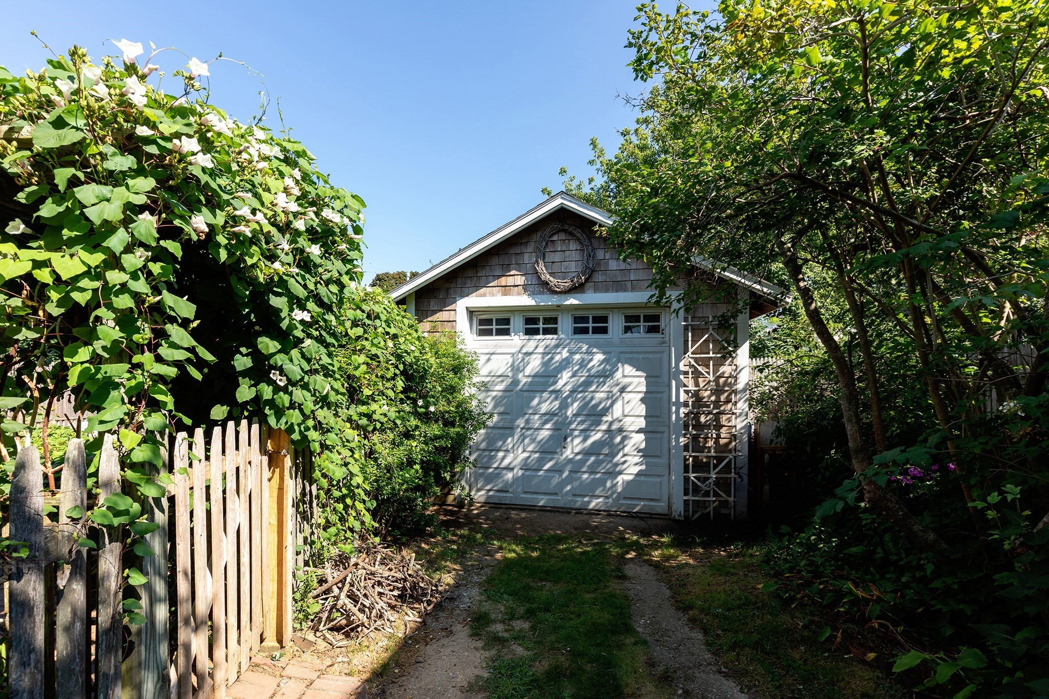 10 Franklin St Property Photo 40