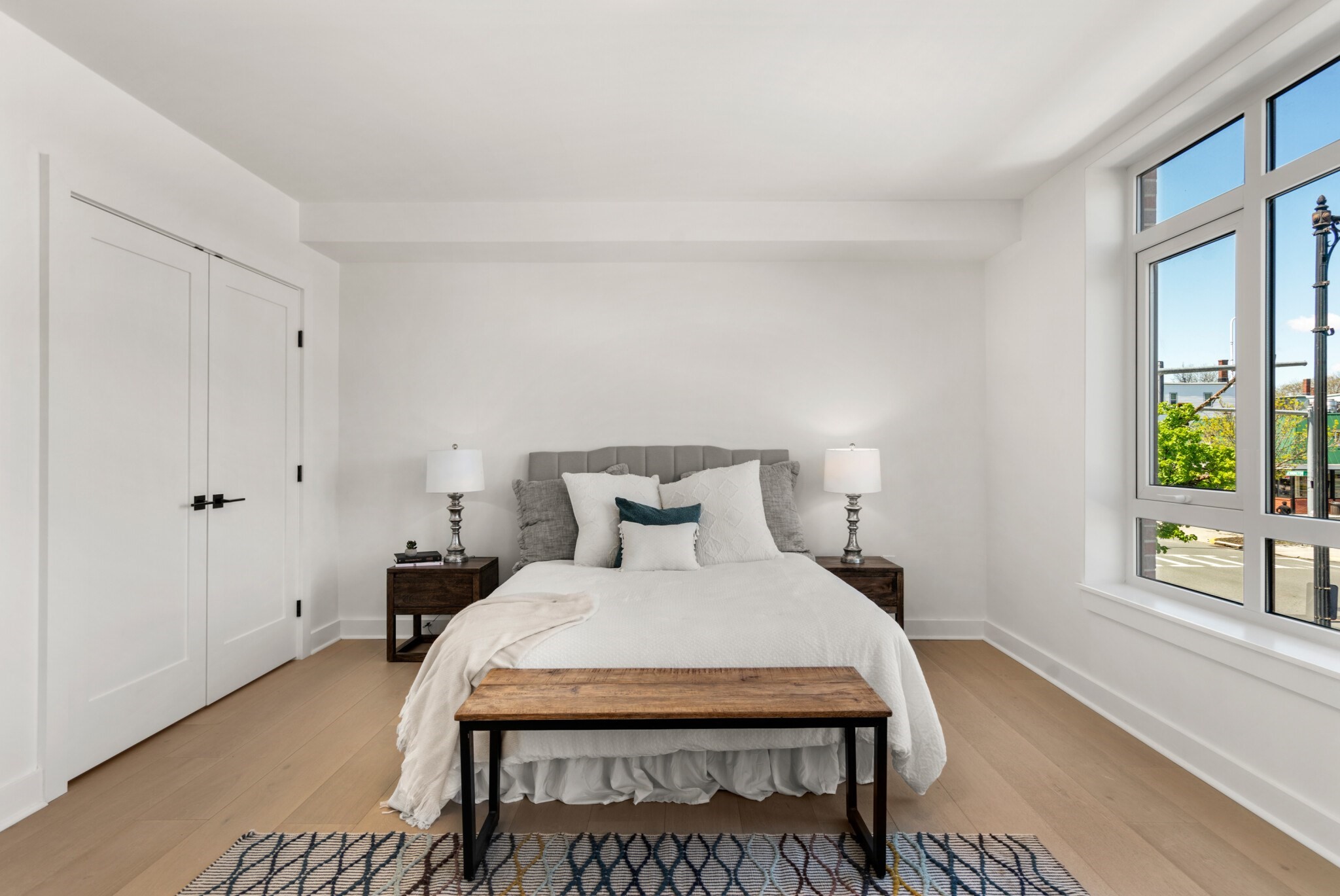 917 Bennington Street # 211 Property Photo 6