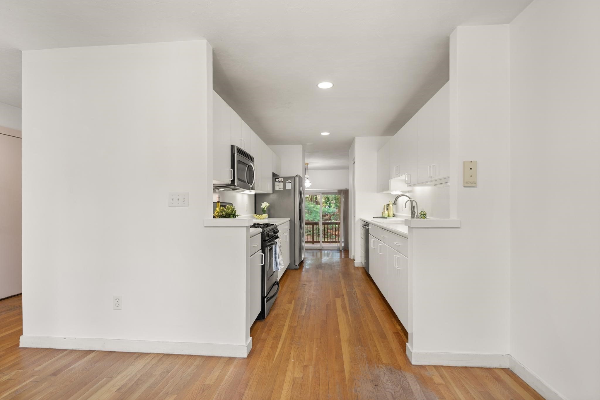 34 Cortland Dr # 34 Property Photo 18