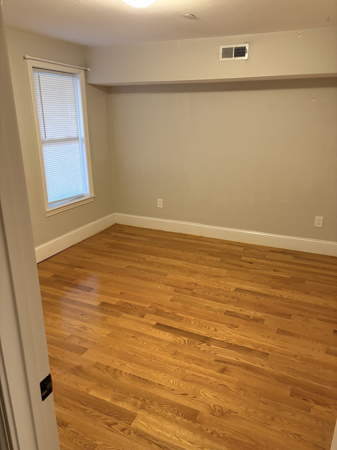 45 Delle Avenue # 1 Property Photo 6