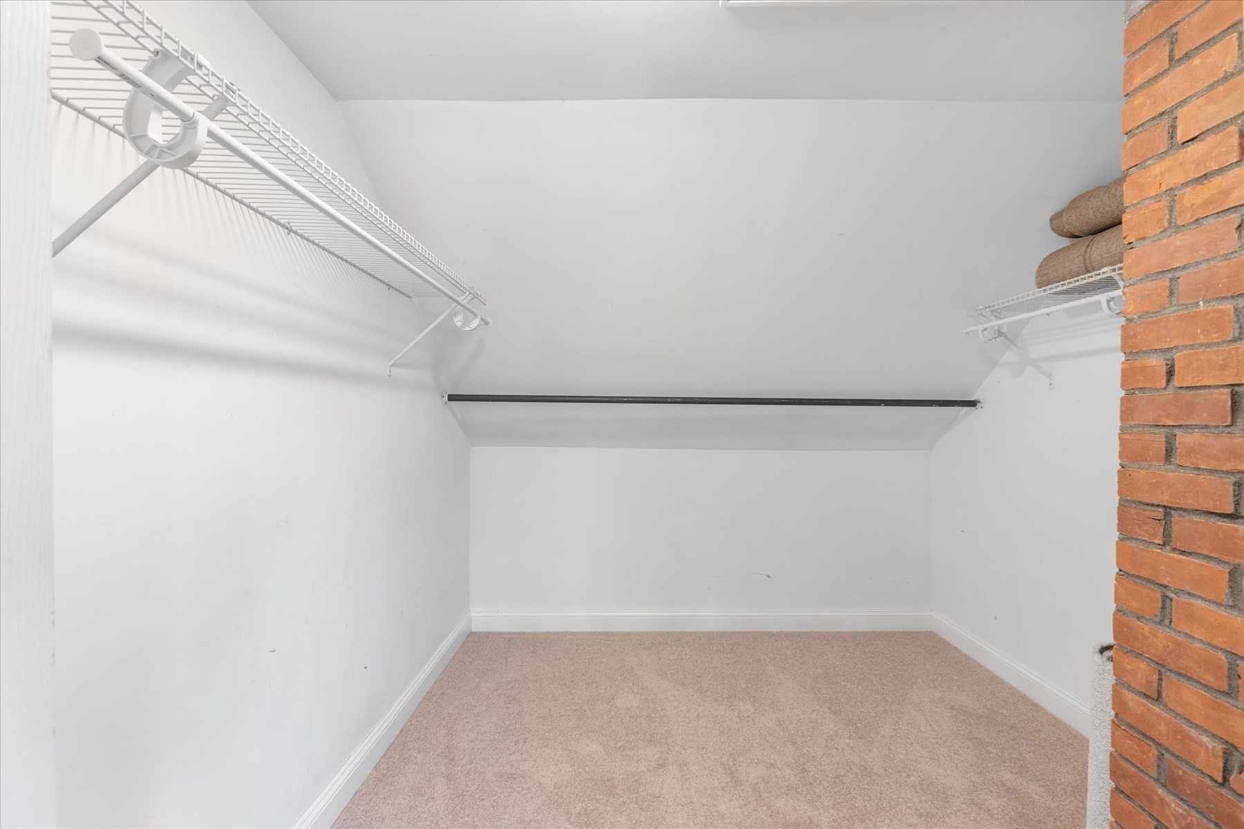 15 Melissa Ave Property Photo 16