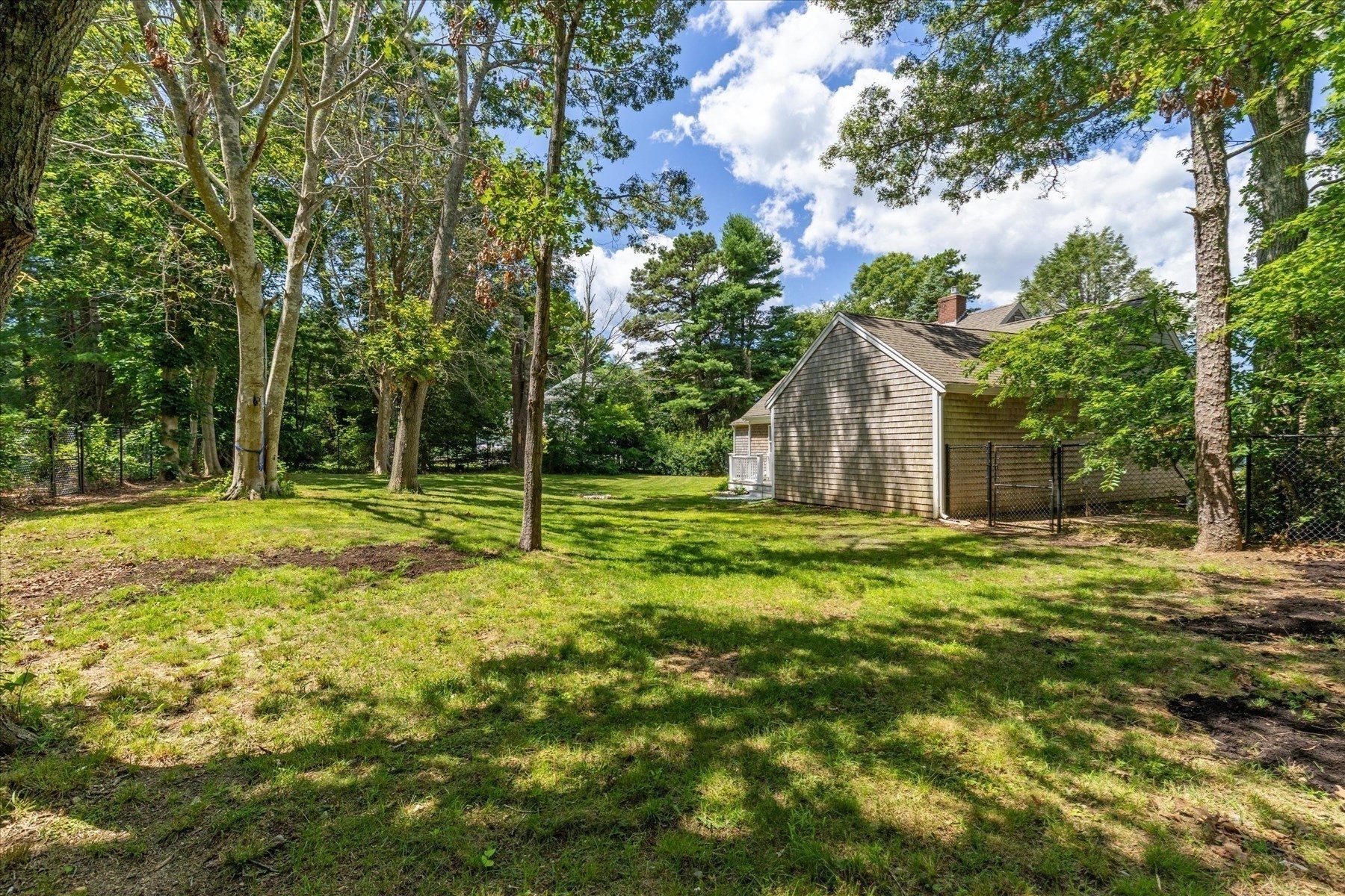 15 Melissa Ave Property Photo 22