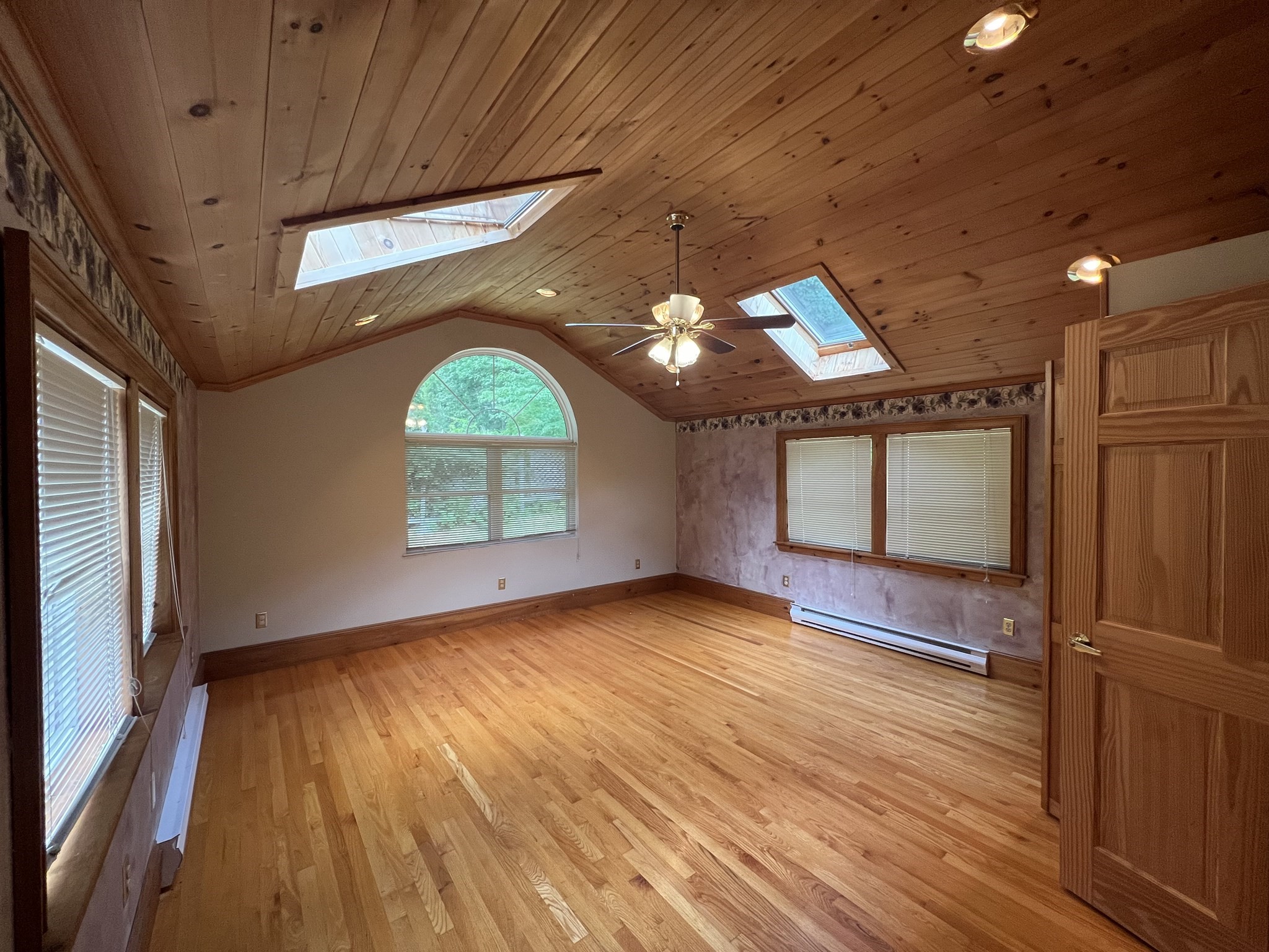 7 W Hill Ter Property Photo 5