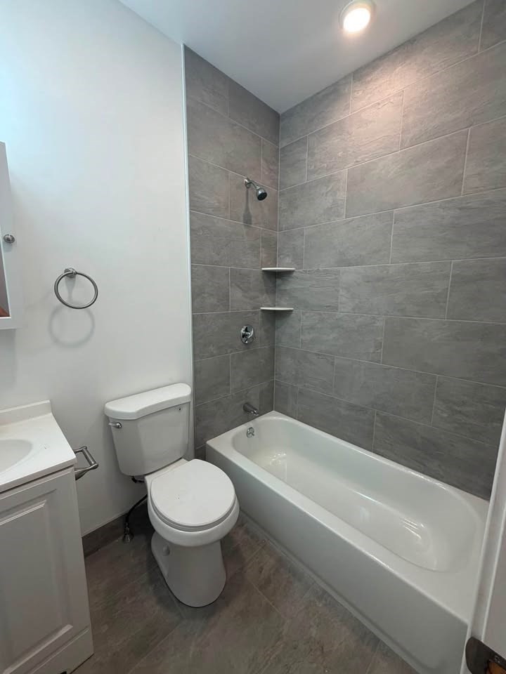 125 Arlington St # 6 Property Photo 3