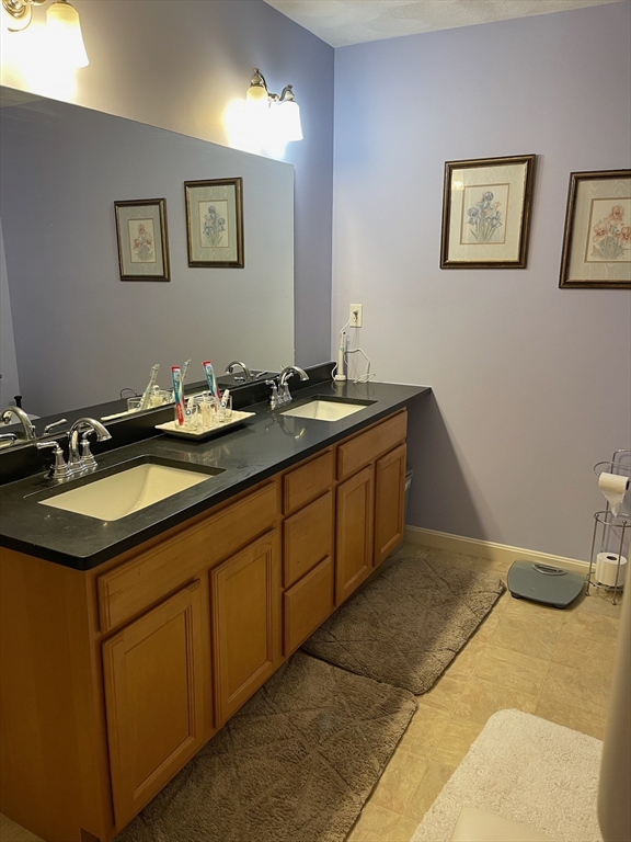 108 Mary Batchelder Rd # C Property Photo 6