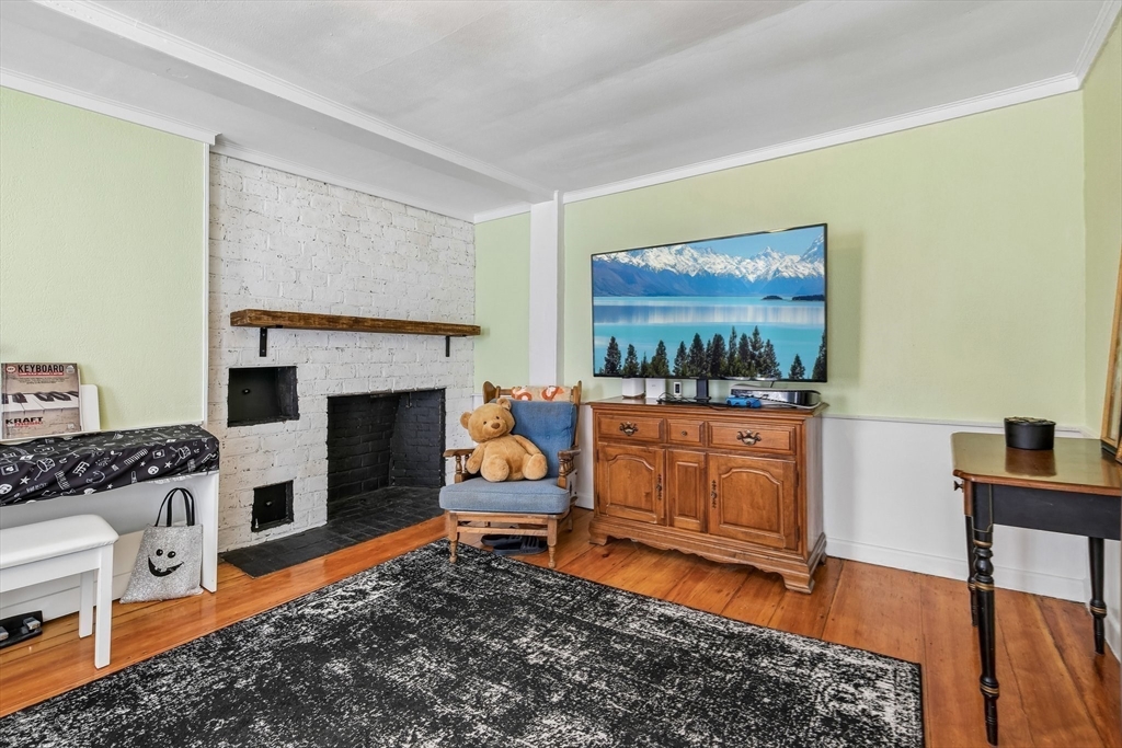 141 Hale St # 2 Property Photo 10