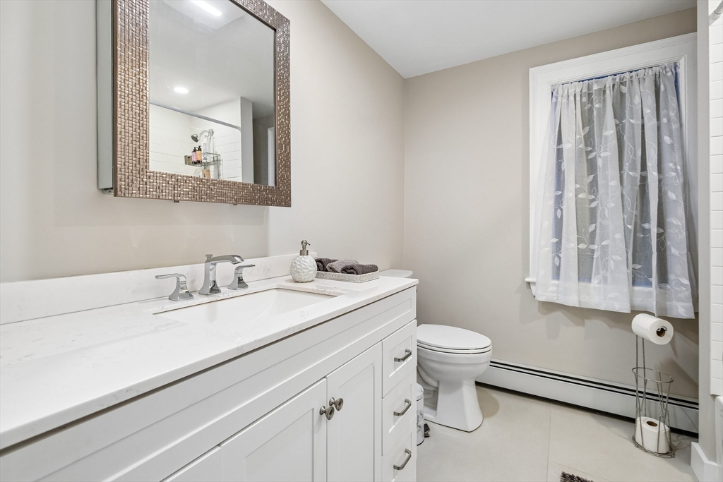 141 Hale St # 2 Property Photo 15