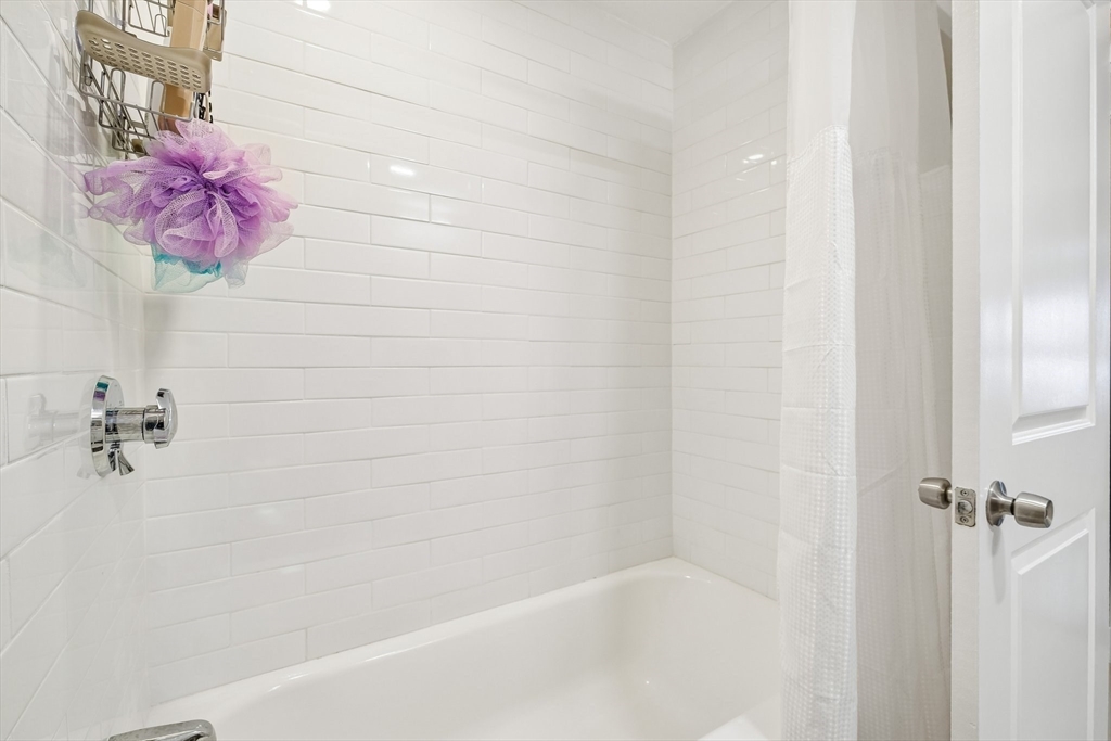 141 Hale St # 2 Property Photo 16