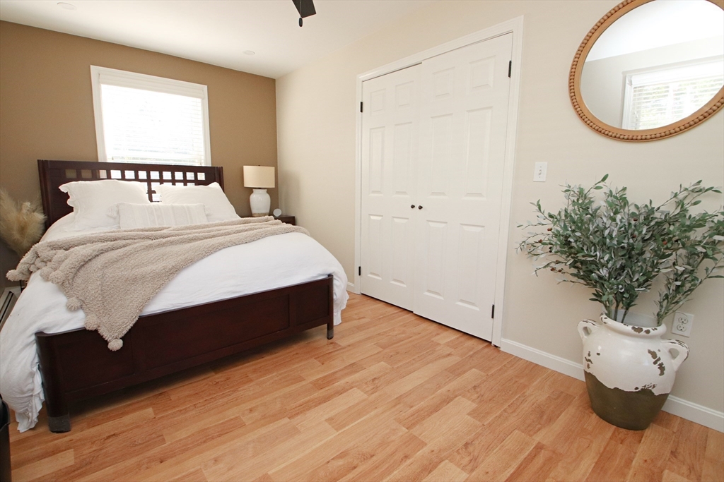 27 Overlea Avenue Property Photo 21