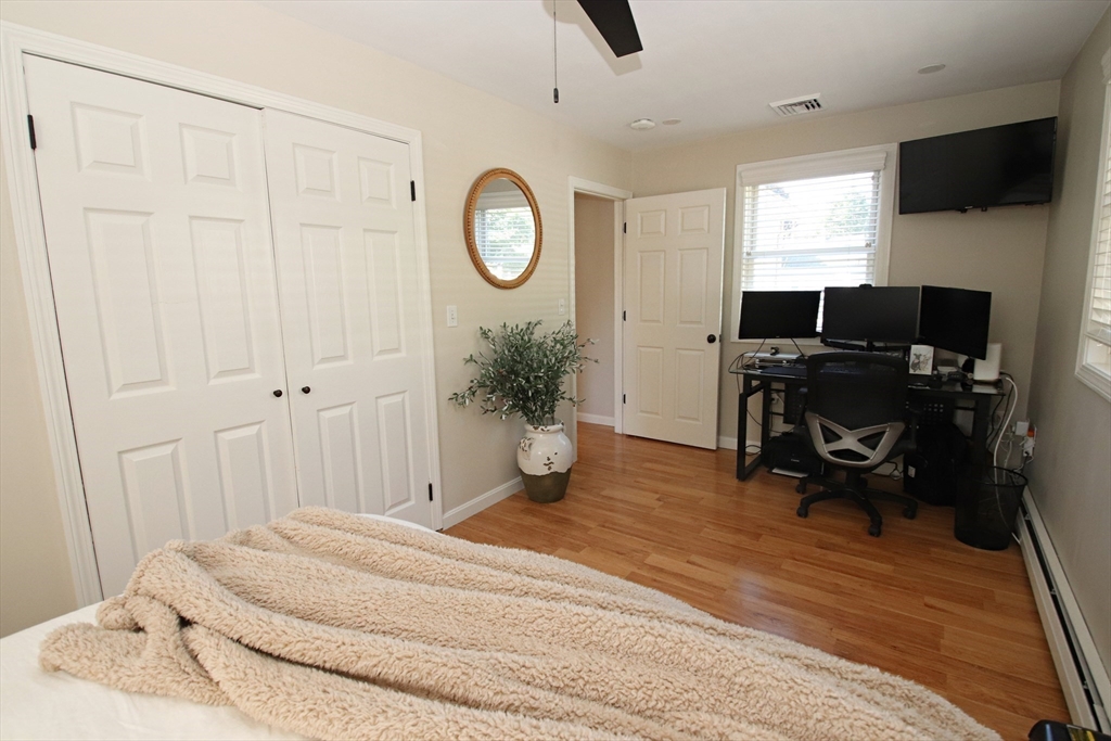 27 Overlea Avenue Property Photo 23