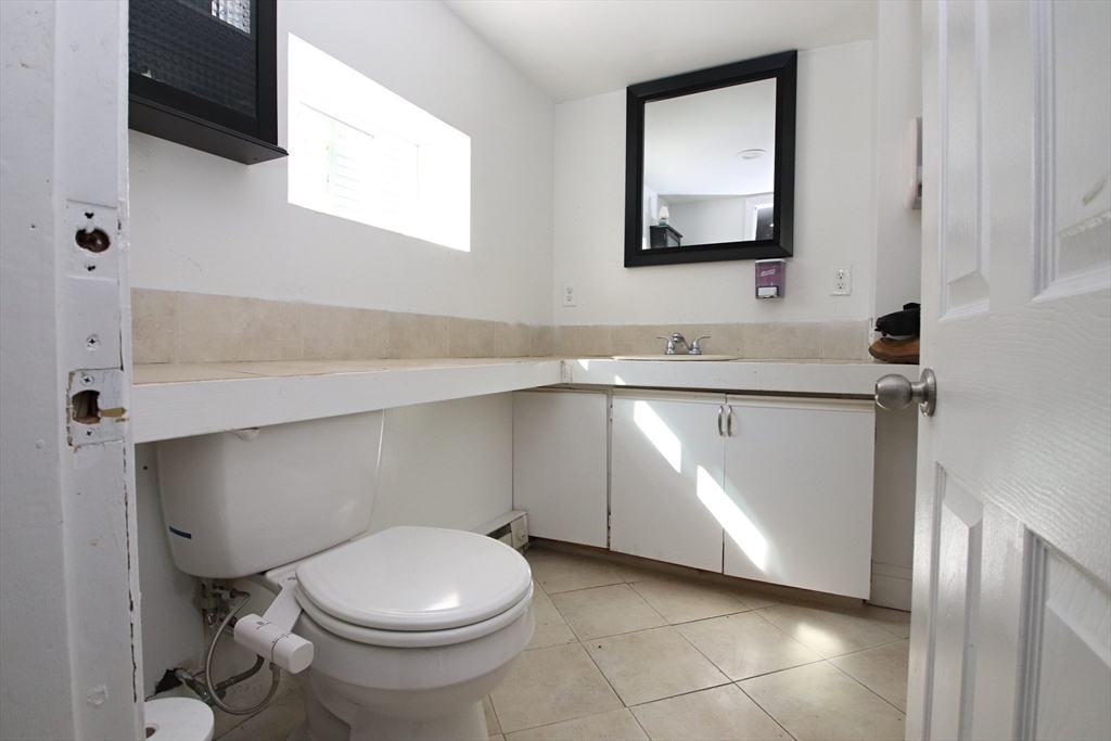 27 Overlea Avenue Property Photo 27