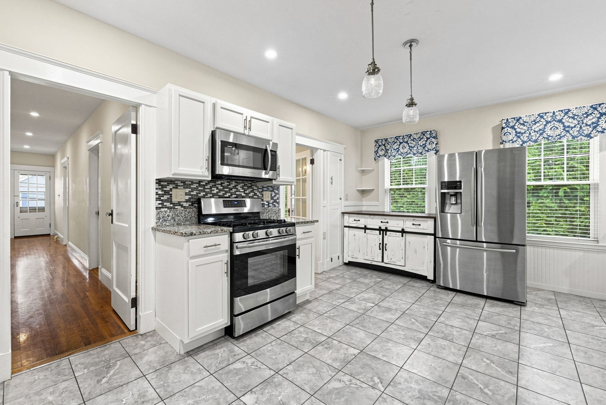 40 County St # 2 Property Photo 1