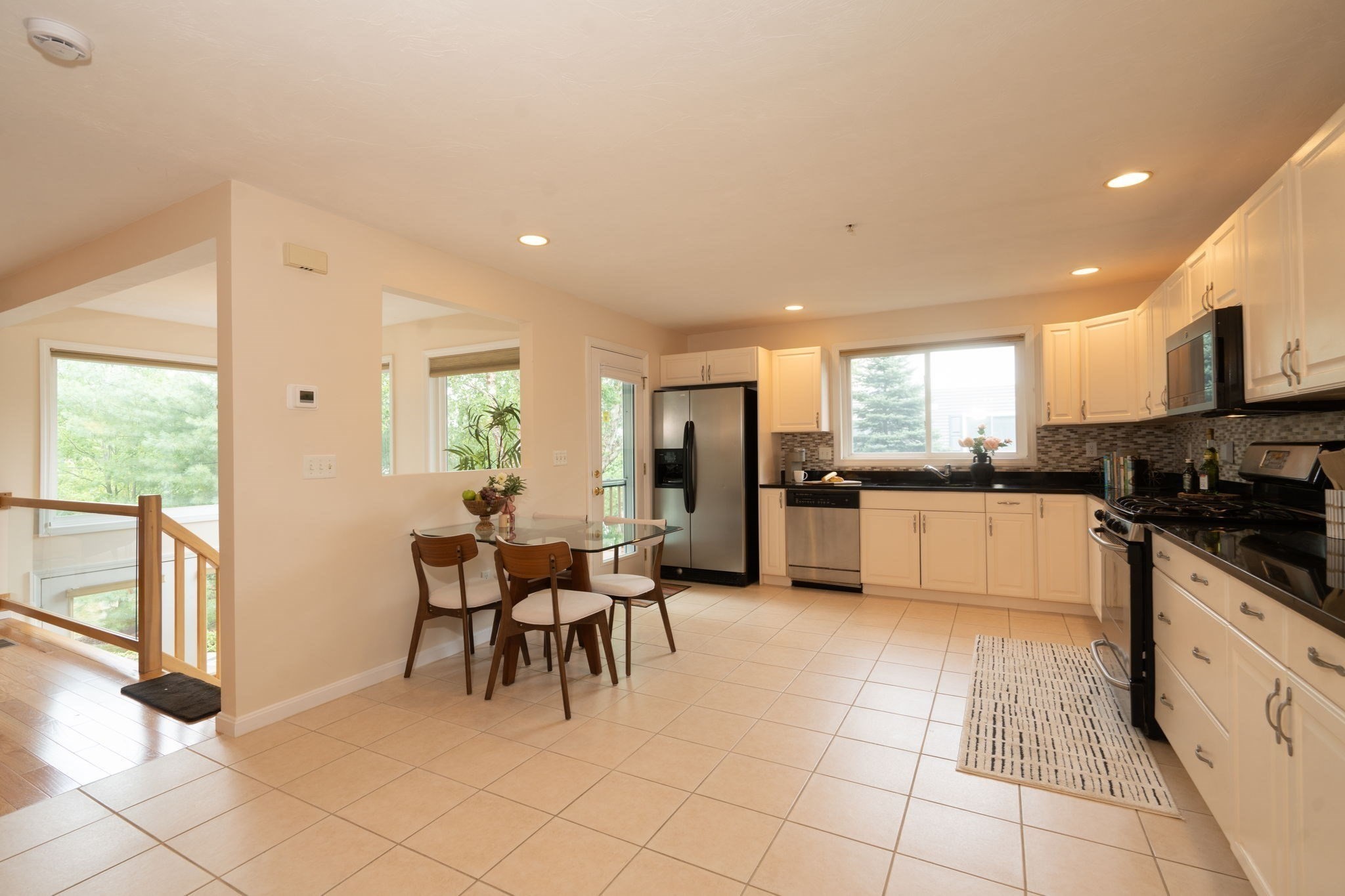 23 America Blvd # 23 Property Photo 9